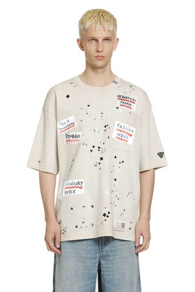  Embellished Sticker T-shirt 