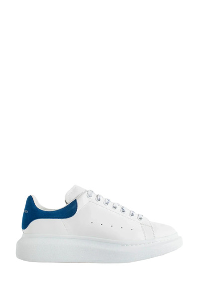  Oversized Sneakers 