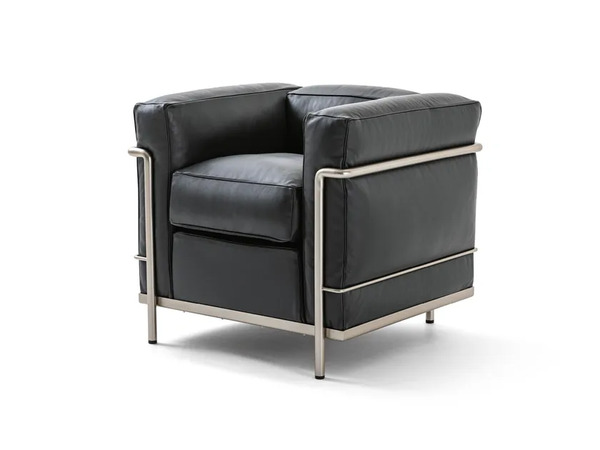  Cassina 2 Fauteuil Grand Confort, Petit Modèle D 