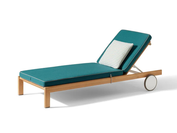  Cassina Lie Out 