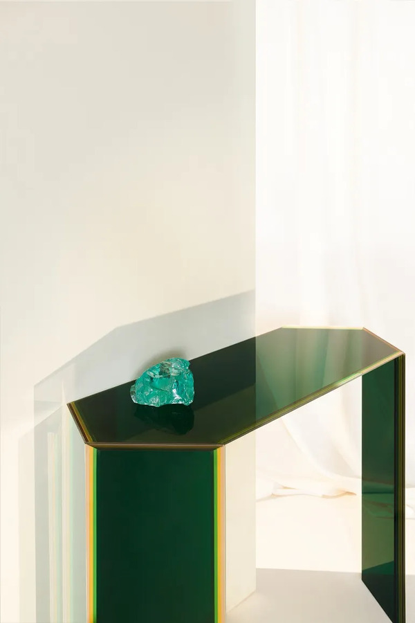  Glas Italia Bisel 