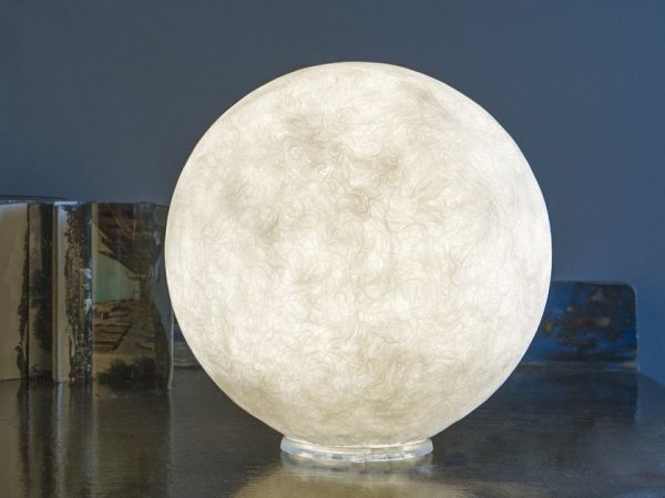  In-es.artdesign T.moon 