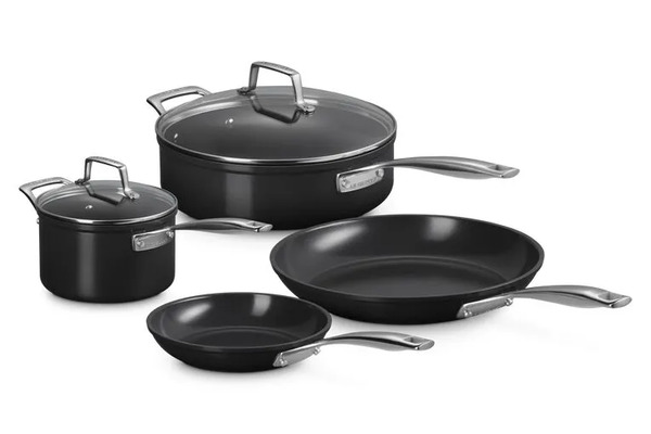  Le Creuset 4-piece Non-stick Set 