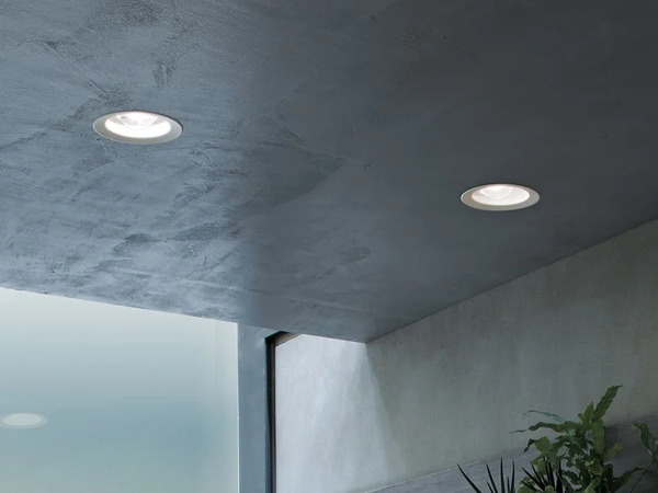  Linea Light Group Outlook_c 