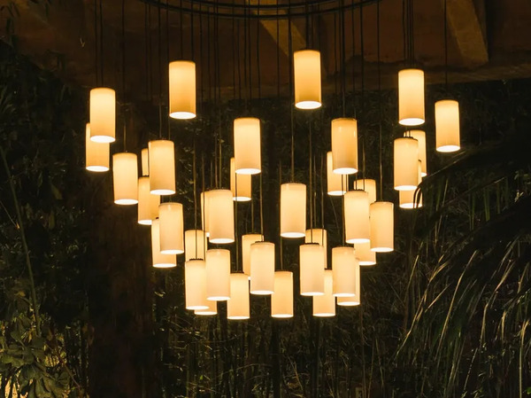  Santa & Cole Cirio Chandelier 