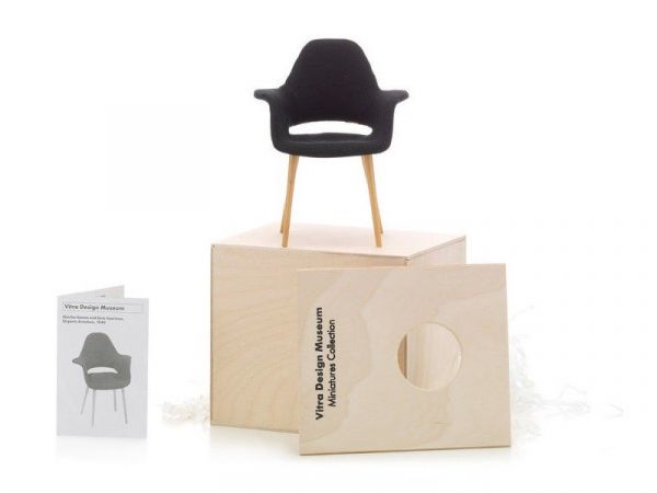  Vitra Miniatures Organic Armchair 