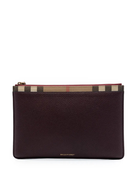  Burberry Pre-owned 2000-2017 House Check Canvas Trimmed Grained Calfskin Zip Pouch Clutch Bag - Rouge 