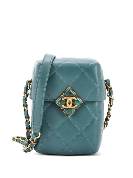  Chanel Pre-owned Mini étui De Smartphone à Bandoulière En Cuir D'agneau Matelassé à Fermoir Cc En Losange - Vert 
