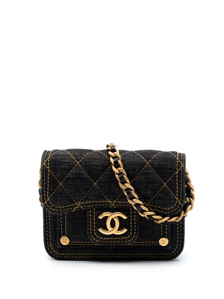  Chanel Pre-owned 2021-2026 Mini Quilted Denim Double You Card Holder With Chain Crossbody Bag - Bleu 