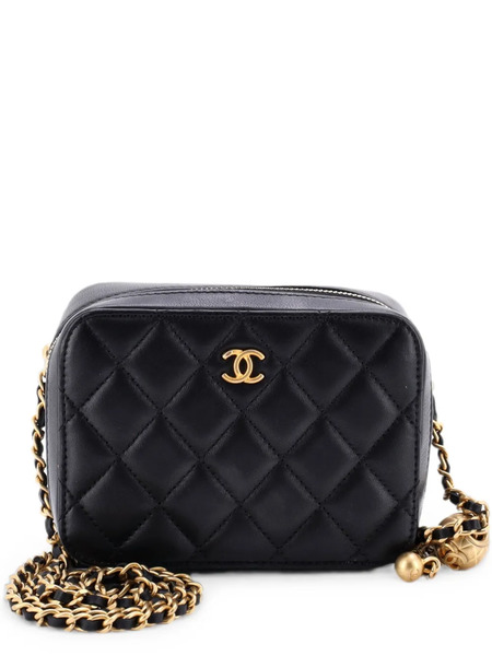  Chanel Pre-owned Pearl Crush Zip Around Vanity Case With Chain Quilted Lambskin Mini Clutch Bag - Noir 