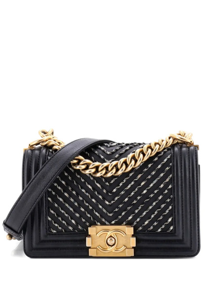  Chanel Pre-owned Sac Porté épaule En Cuir De Veau By The Sea Boy Flap Bag à Broderies Et Chevrons - Noir 