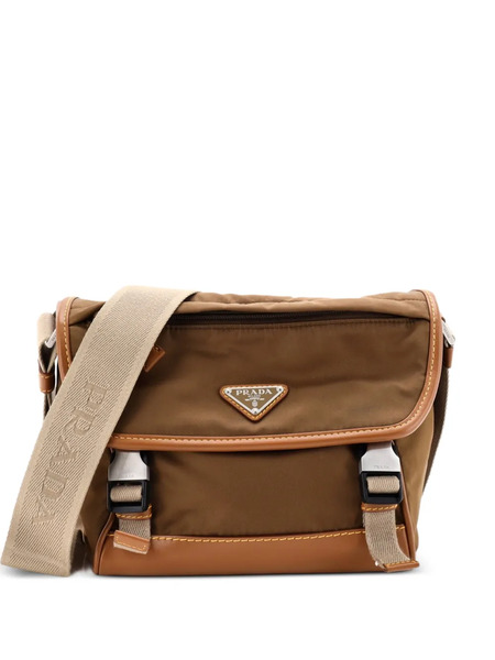  Prada Pre-owned Petite Sacoche à Bandoulière à Rabat En Re-nylon Et Cuir Nappa Avec Deux Boucles - Marron 