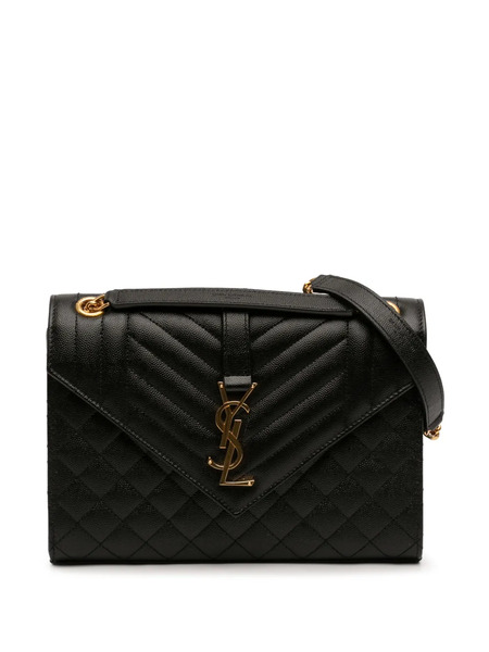  Saint Laurent Pre-owned 2022 Medium Grain De Poudre Triquilt Monogram Envelope Bag Shoulder Bag - Noir 
