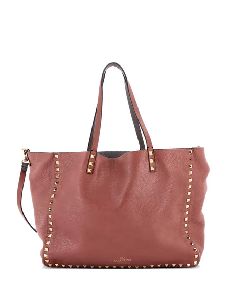  Valentino Garavani Pre-owned Sac Cabas Réversible Convertible En Cuir à Détails De Clous Rockstud Médium - Rose 