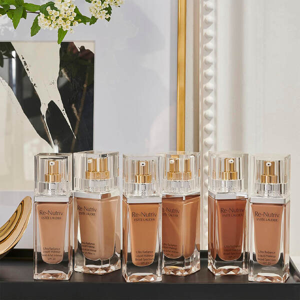  Estée Lauder Re-nutriv Ultra Radiance Fond De Teint Liquide Spf 20 30 ml (nuances Variées) - 2c3 Fresco 