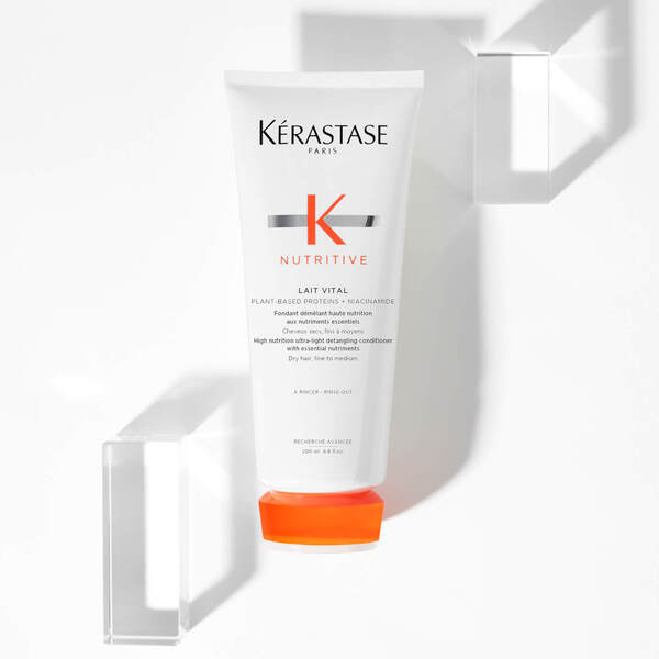  Kérastase Nutritive Lait Vital Après-shampooing Haute Nutrition Ultra-léger Pour Cheveux Secs, Fins à Moyens 200 ml 