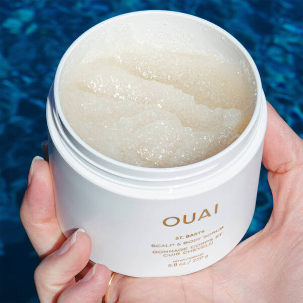  Gommage Du Cuir Chevelu Et Du Corps Au Parfum St Barts Ouai 250 g 
