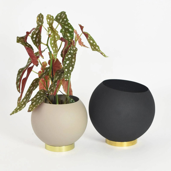  Aytm Aytm Pot De Fleurs Globe, ø 21 Cm, Noir, Aluminium, Acier 